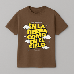 Camiseta “En la tierra como en el cielo”