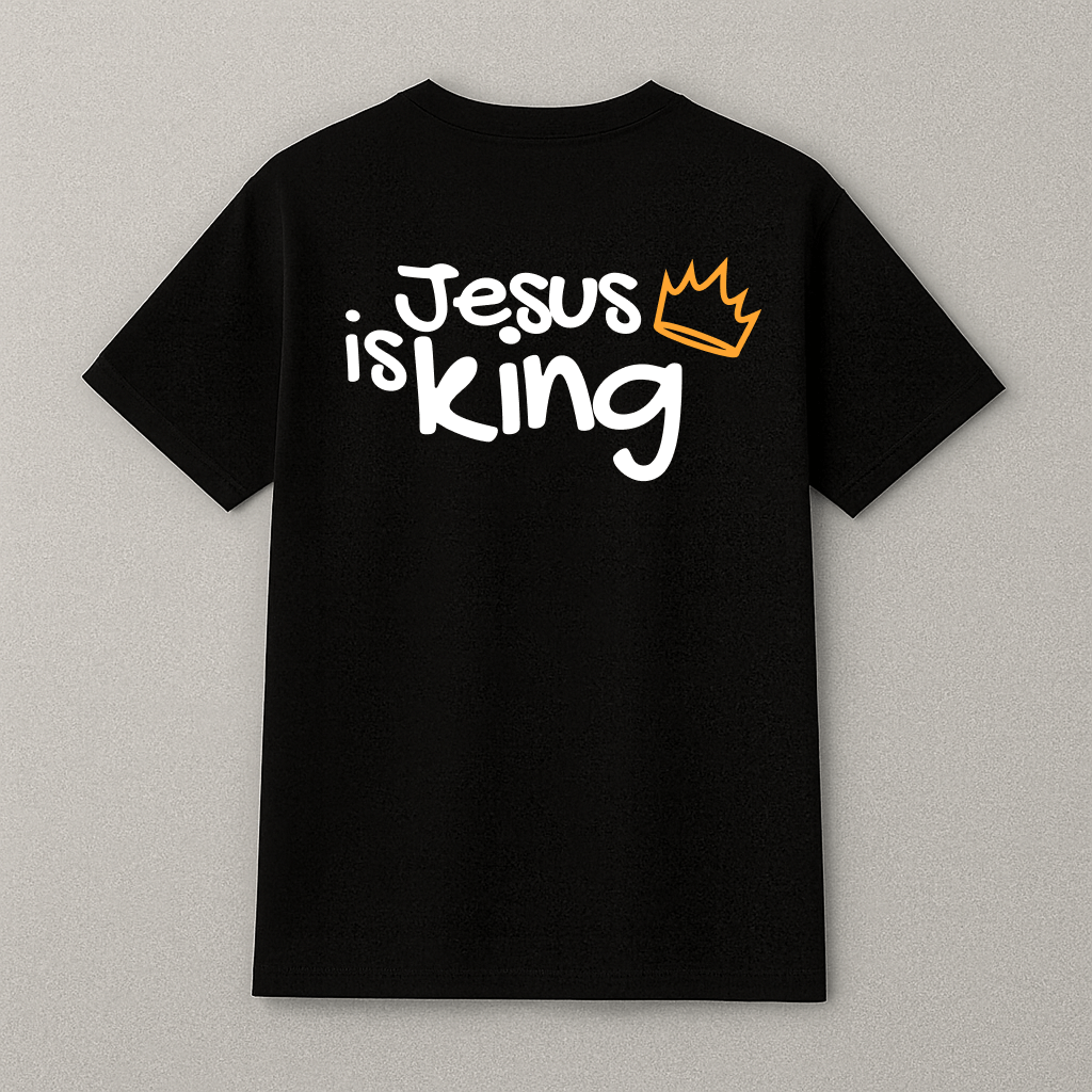 Camiseta “Jesus is king”