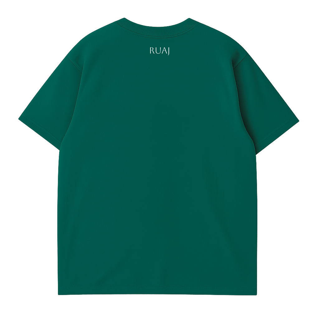 Camiseta oversize verde pino RUAJ — diseño trasero con mensaje “Amor Inagotable / Por la Eternidad”, referencia Juan 3:16